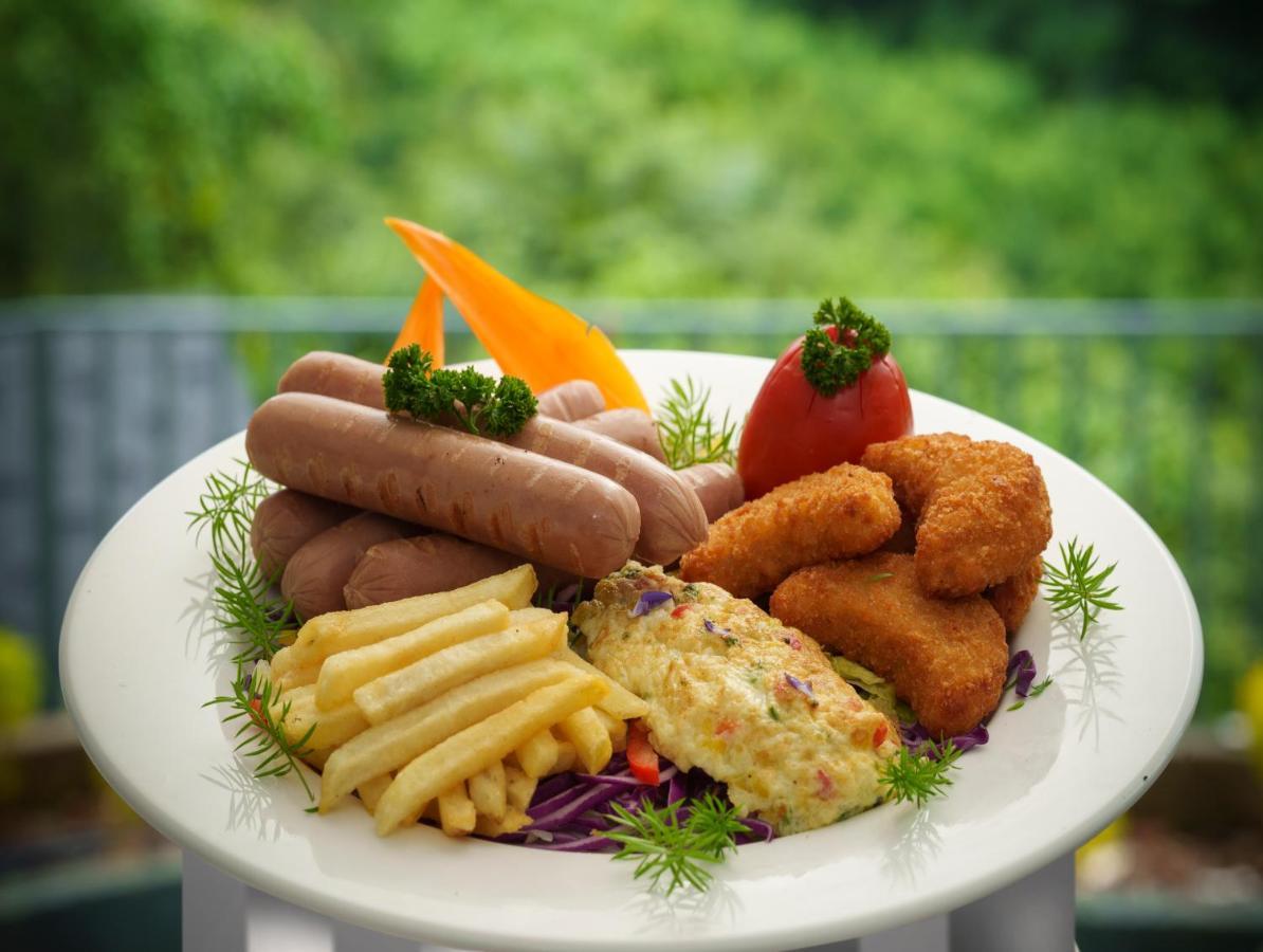 Eden Woods Resorts And Spa Munnar Esterno foto